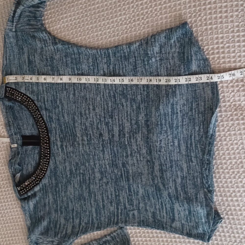 Sweater - Picture 3 of 4